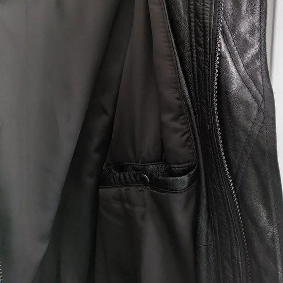 Woman's Black Leather Thinslate belted jacket XL by Wilsons - Picture 6 of 10